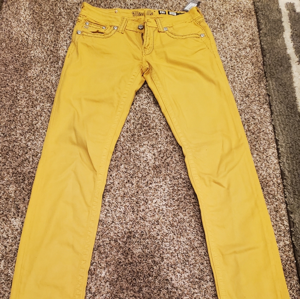 Miss Me skinny jeans size 29 waist